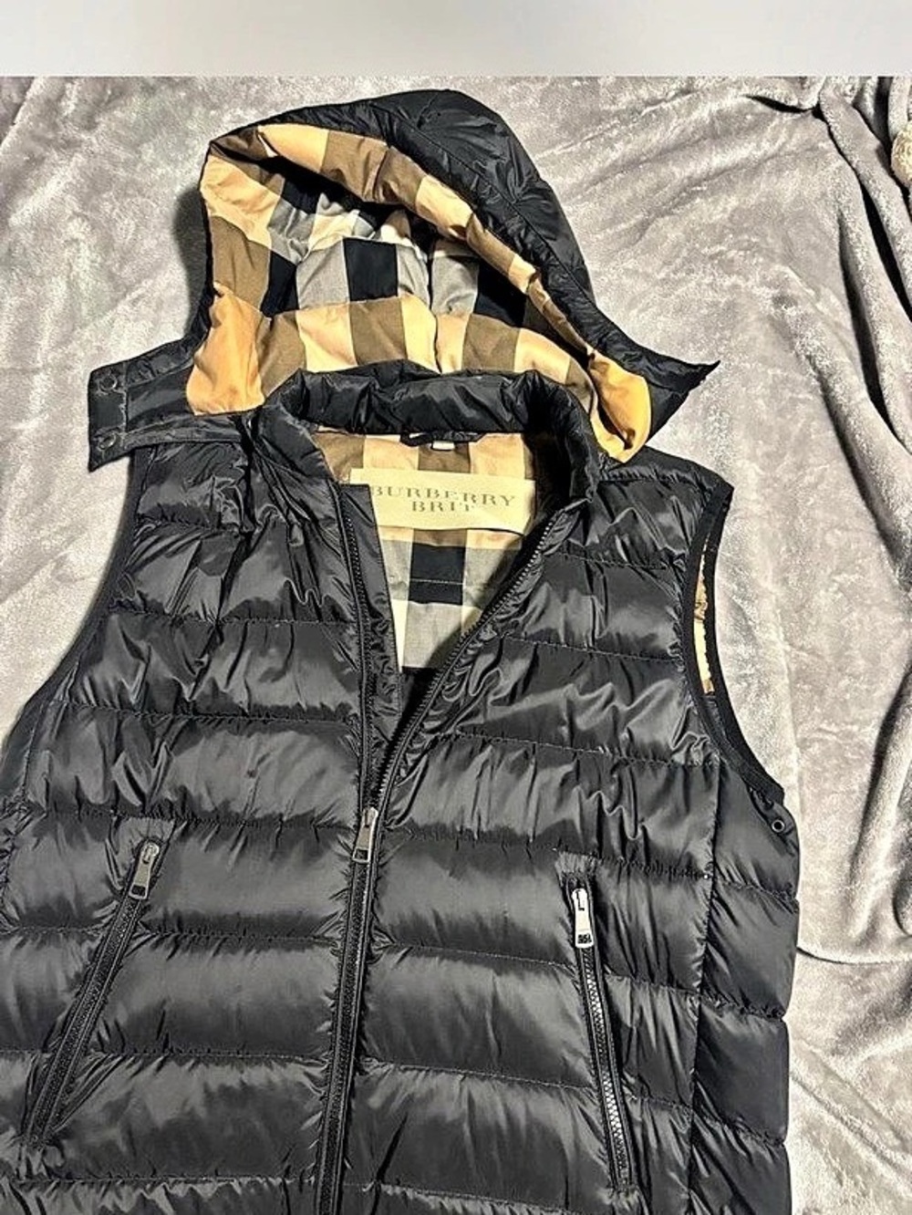 Burberry Plaid Lined Puffer Vest in Black Medium Like New